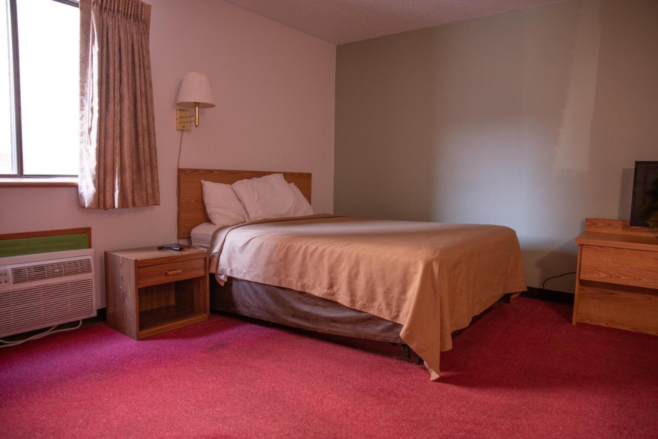 Wagner Lakeside Motel Bagian luar foto